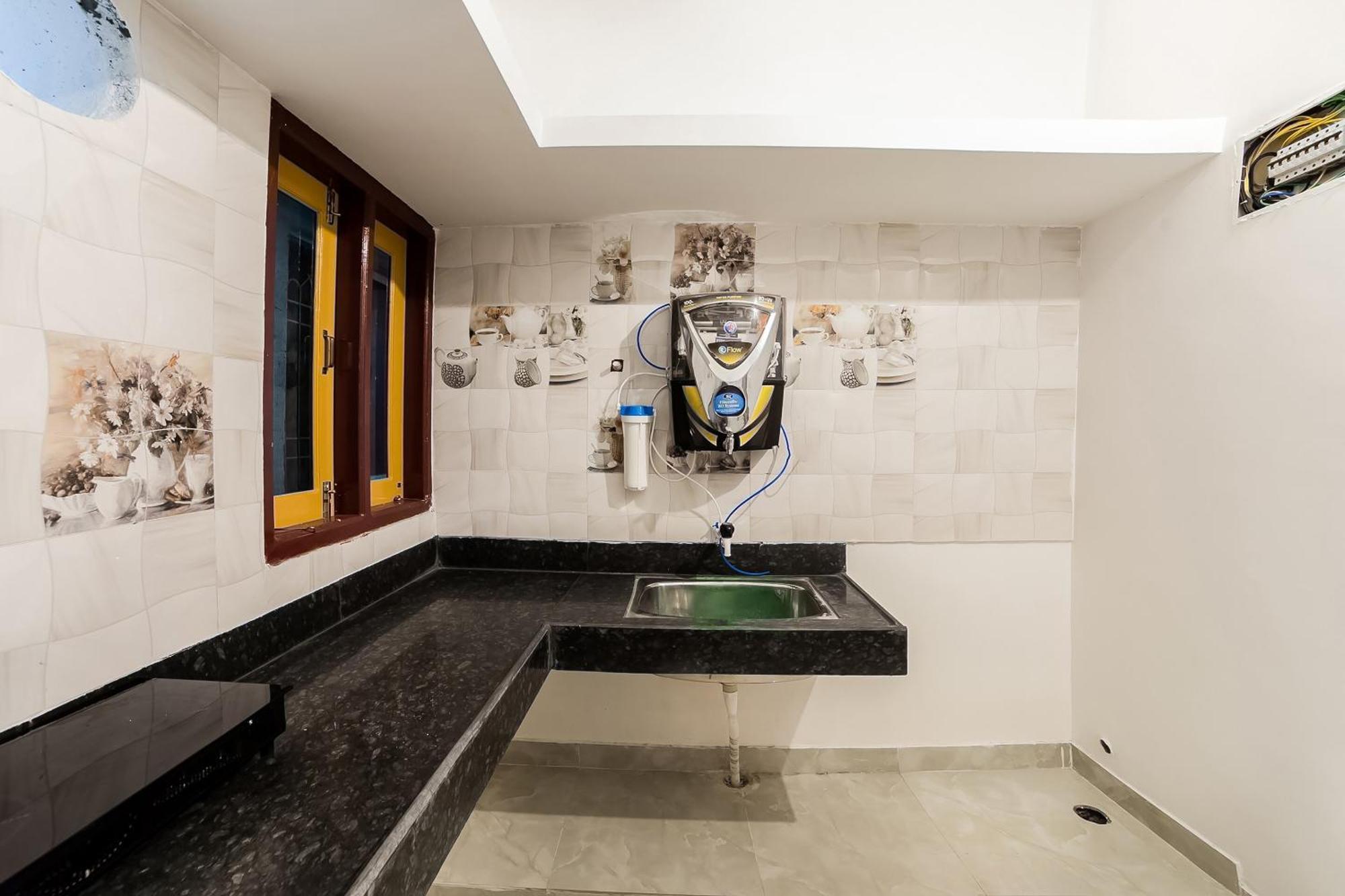 Hotel O Khan Basera Khandagiri Екстер'єр фото